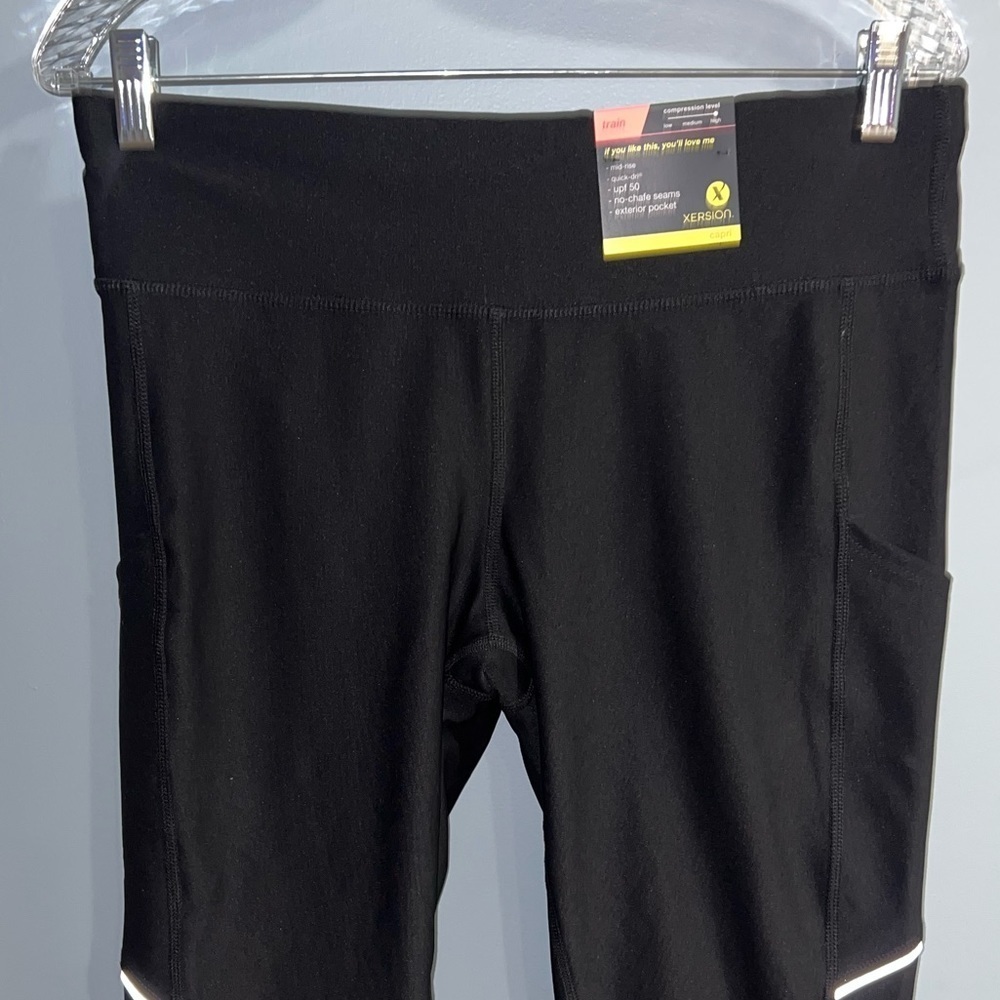 Xersion- Capri compression pants - Picture 2 of 8